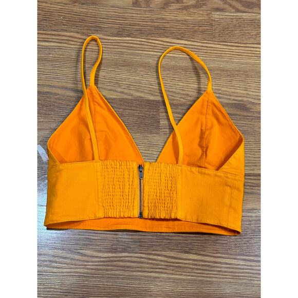 Alice + Olivia Tangerine Carli V-Neck Denim Crop Top size 2 (US XS ) - Picture 7 of 11